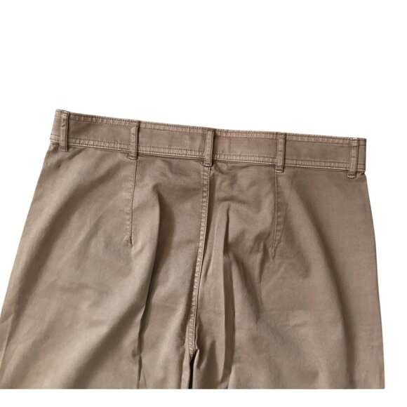 NWOT Lightweight Wide Leg Crop Chino - Picture 5 of 8